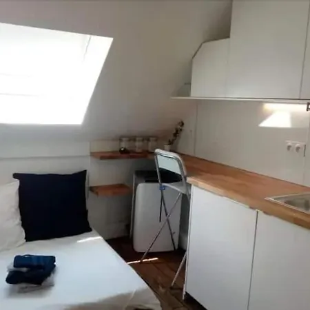 Charmant Nid Equipe Vue Tout Ascenseur Ac * Paris